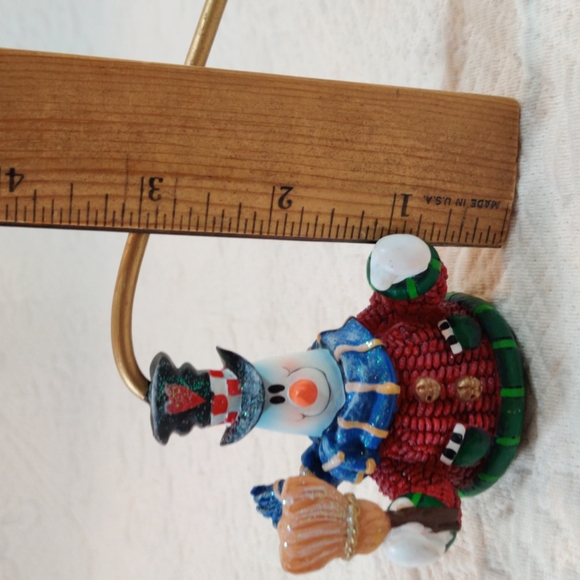 Snowmen Christmas Candle Snuffer - Picture 9 of 10